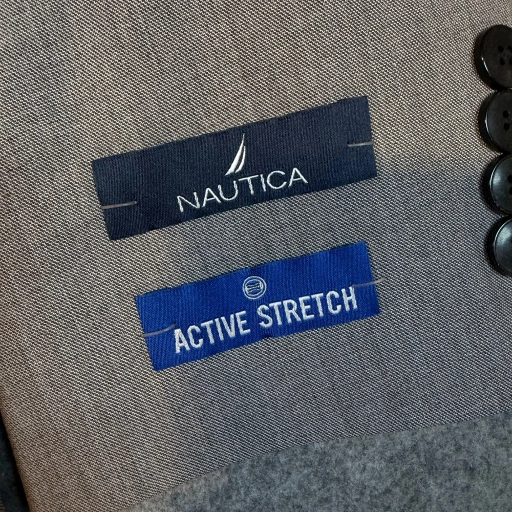 Nautica Mens 2 Piece Suit 38S W32 Light Grey Solid Active Bi-Stretch Modern Fit